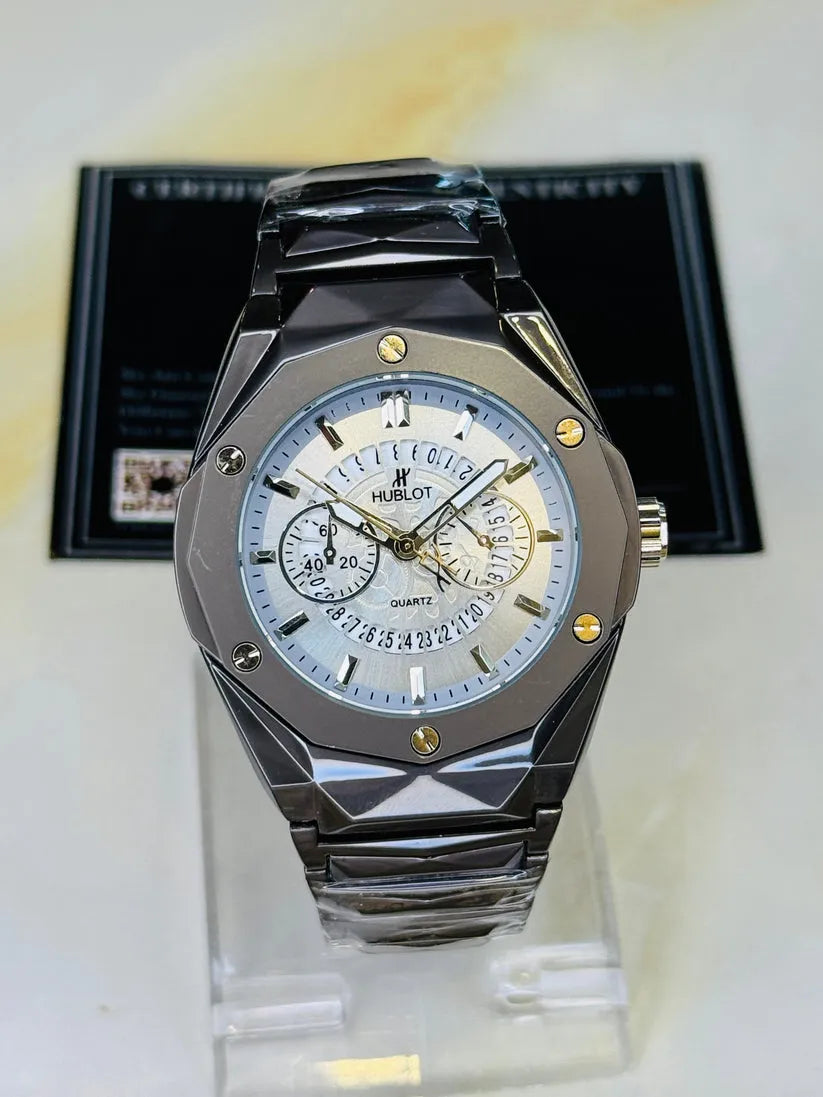 New stylish Hublot premium watch black colour and white dial